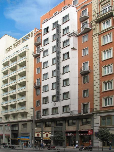 Hotel Madrid Centro Affiliated by Melia — Property