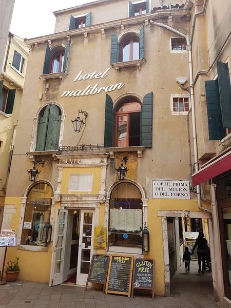 Hotel Malibran — Property