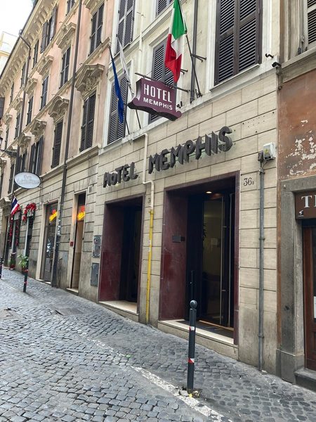 Hotel Memphis — Property