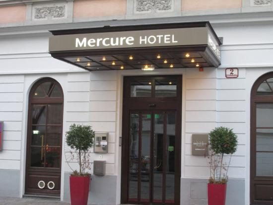 Hotel Mercure Vienna First — Property