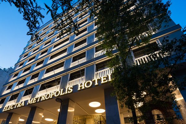 Hotel Metropolis — Property