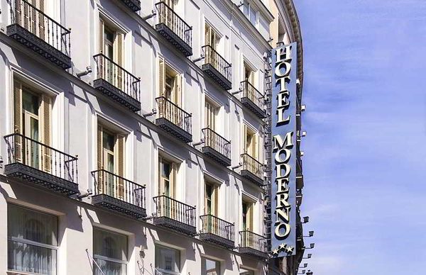 Hotel Moderno — Property