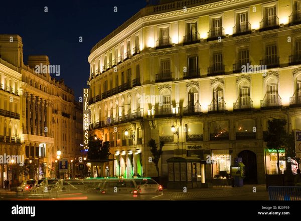 Hotel Moderno — Property
