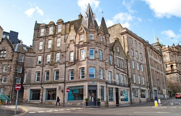 Hotel Motel One Edinburgh royal — Property