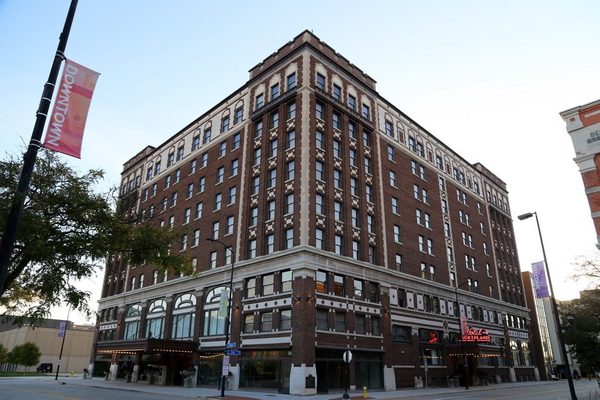 Hotel Northland Autograph Collection — Property