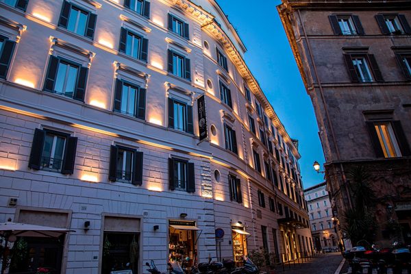Hotel Pantheon — Property