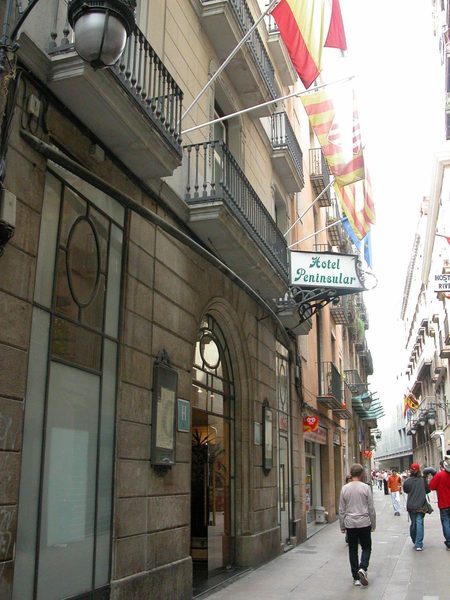 Hotel Peninsular Barcelona Catalonia — Property