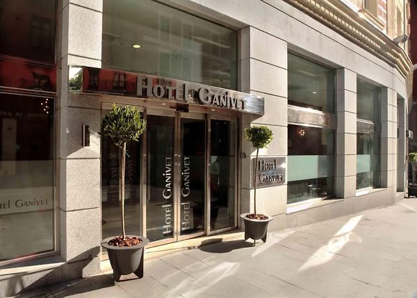 Hotel Porcel Ganivet — Property