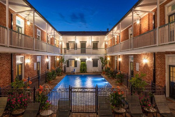 Hotel Provincial — Property