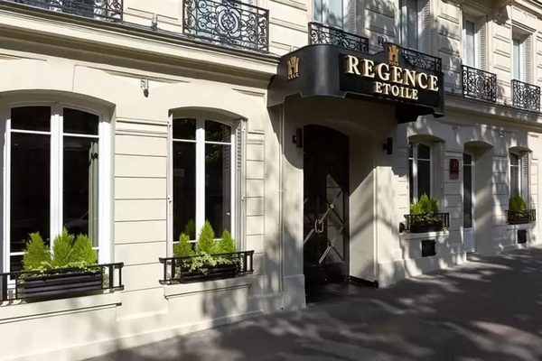Hotel Regence Etoile — Property