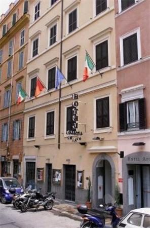Hotel Relais Dei Papi — Property