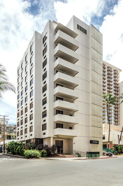 Hotel Renew Waikiki Beach — Property