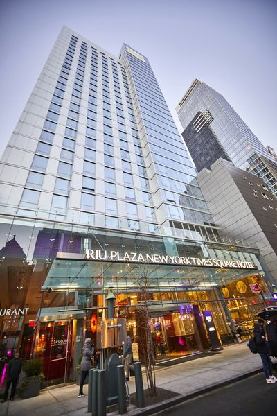 Hotel Riu Plaza Manhattan Times Square New York City New York — Property
