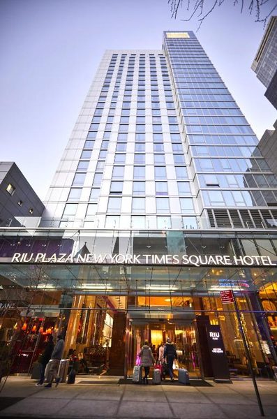 Hotel Riu Plaza Manhattan Times Square New York City New York — Property