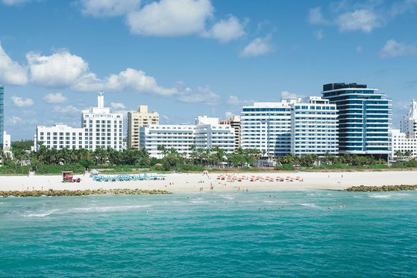 Hotel Riu Plaza Miami Beach — Property