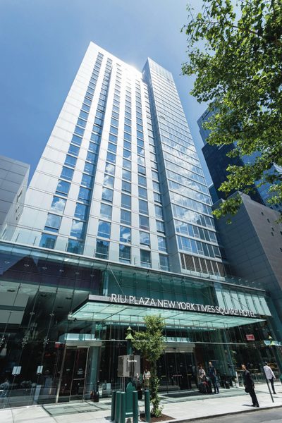 Hotel Riu Plaza New York Times Square — Property