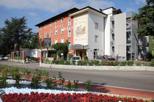 Hotel Rovereto — Property