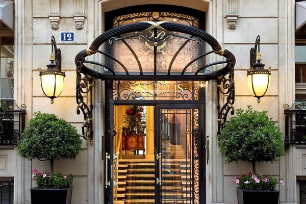 Hotel San Regis — Property