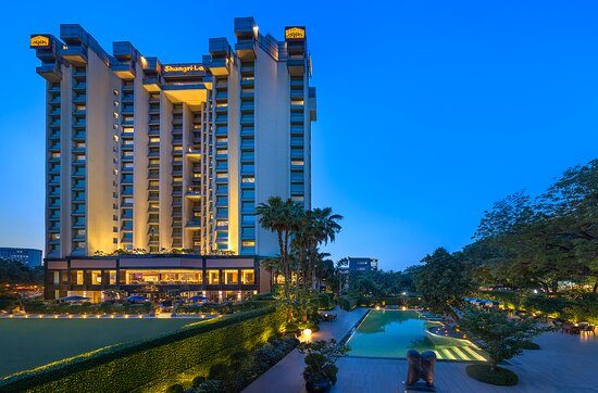 Hotel Shangri la — Property