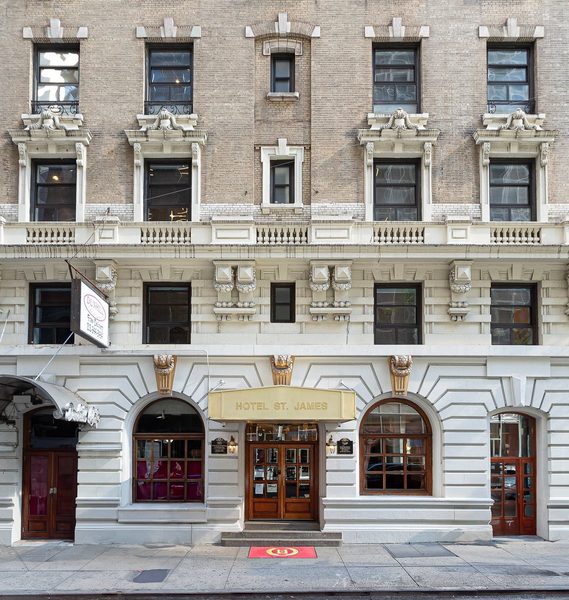 Hotel St James — Property