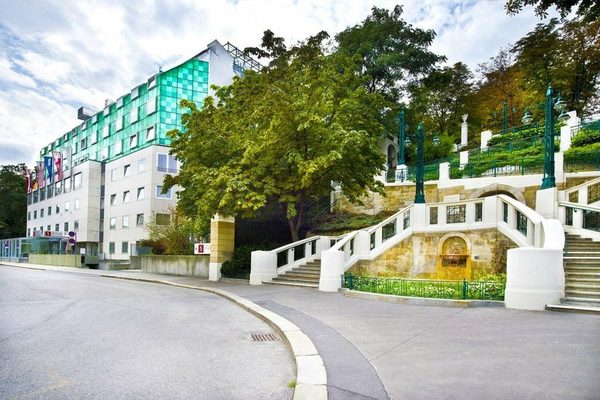 Hotel Strudlhof Vienna — Property