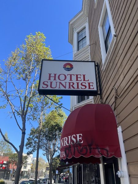 Hotel Sunrise — Property
