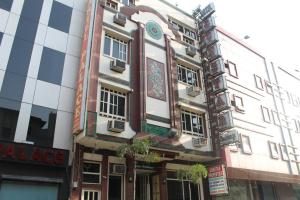 Hotel Sunstar Residency — Property
