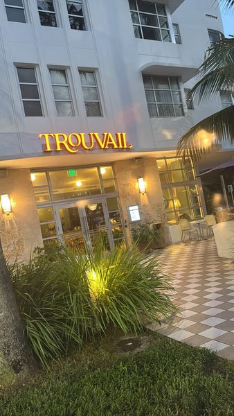 Hotel Trouvail Miami Beach Miami Beach Florida — Property