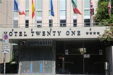 Hotel Twenty One — Property
