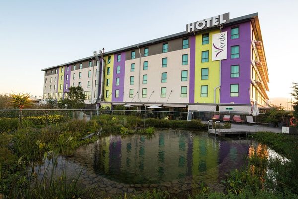 Hotel Verde Cape Town Airport Matroosfontein Western Cape — Property