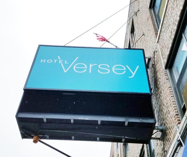 Hotel Versey Chicago Lincoln Park — Property
