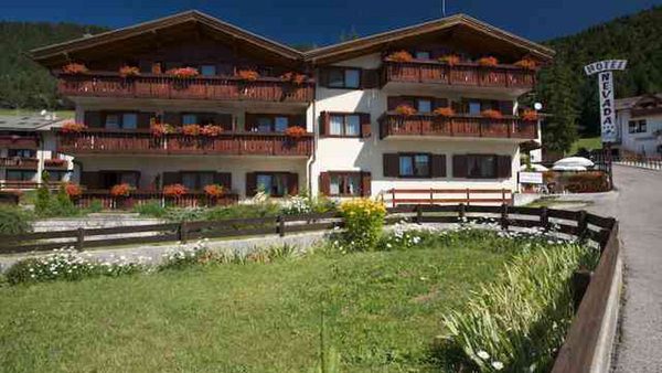 Hotel Villaggio Nevada — Property