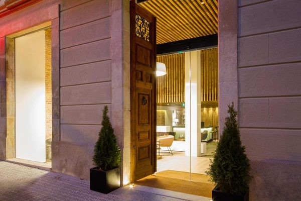 Hotel Well Come Barcelona — Property