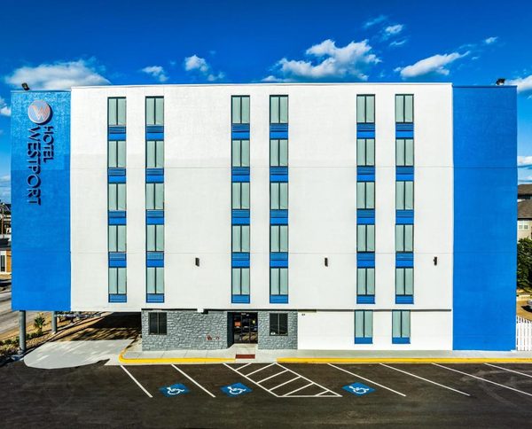 Hotel Westport Kansas City Tapestry Collection by Hilton — Property