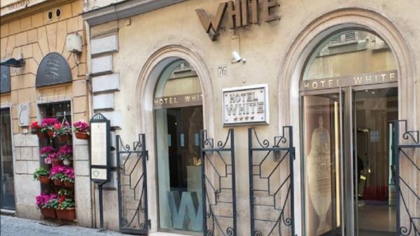 Hotel White — Property