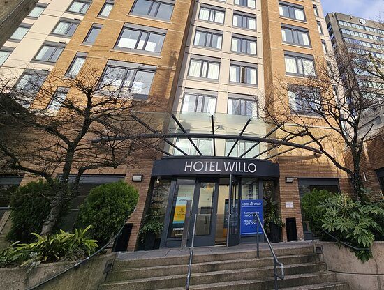 Hotel Willo Vancouver British Columbia — Property