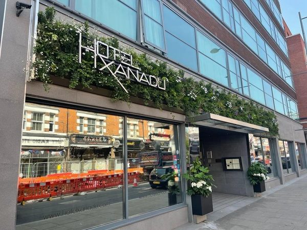 Hotel Xanadu — Property