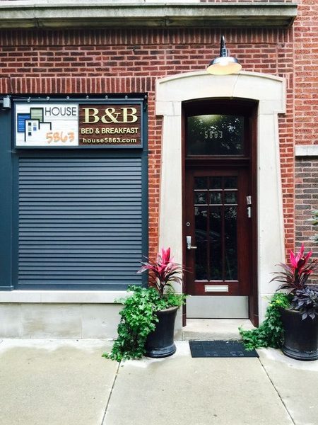 House 5863 Bed Breakfast Chicago Illinois — Property