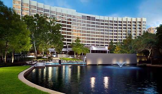 Houston Grand Hotel River Oaks — Property