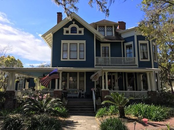 Hoyt House Bed Breakfast — Property