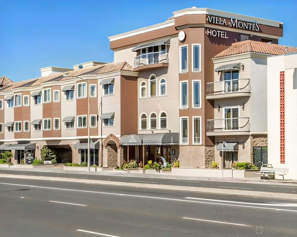 HTL 587 An Ascend Hotel Collection Member — Property
