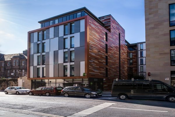 Hub by Premier Inn Edinburgh Royal Mile hotel — Property