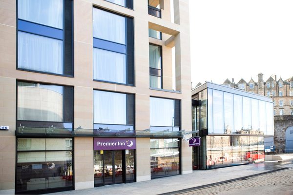 Hub by Premier Inn Edinburgh Royal Mile hotel — Property