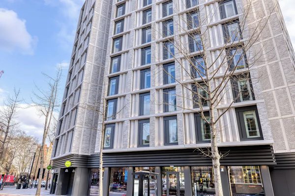 Hub By Premier Inn London Marylebone — Property