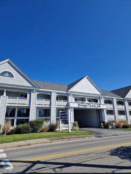 Hyannis Travel Inn — Property