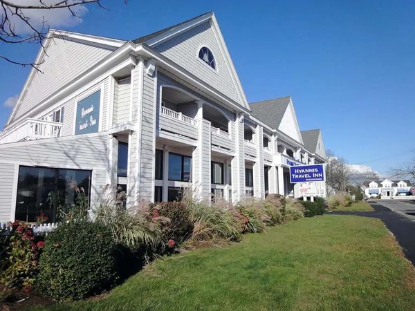 Hyannis Travel Inn — Property