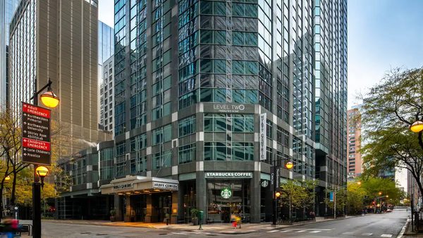 Hyatt Centric Chicago Magnificent Mile Chicago Illinois — Property