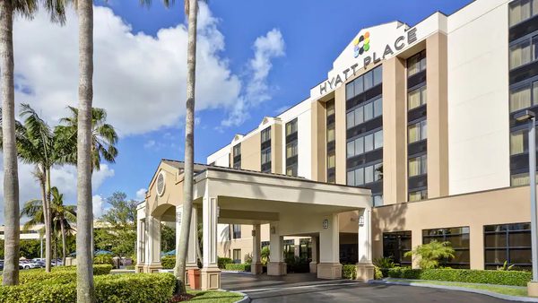 Hyatt Place Miami Airport West Doral — Property