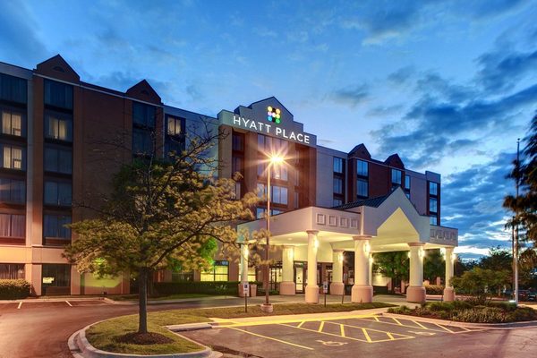 Hyatt Place Richmond Arboretum — Property
