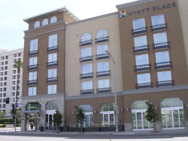 Hyatt Place Riverside Downtown — Property